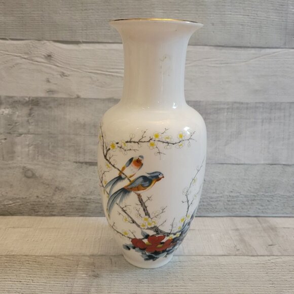 Vintage Jay Fine China Vase White Blue Birds Cherry Tree Gold Rim Japan - Picture 1 of 8
